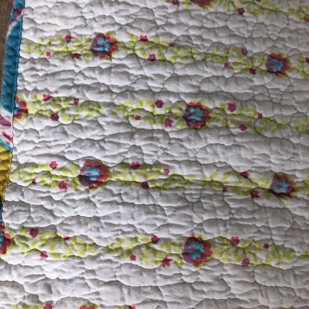 EUC Cotton Reversible Vibrant Paisley & Floral Multicolor Quilt - Picture 8 of 11